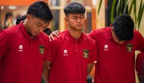 إستياء في إندونيسيا لقرار إتحاد (الفيفا) تجريد البلاد من استضافة كأس العالم تحت 20 عاماً إستياء في إندونيسيا لقرار إتحاد (الفيفا) تجريد البلاد من استضافة كأس العالم تحت 20 عاماً