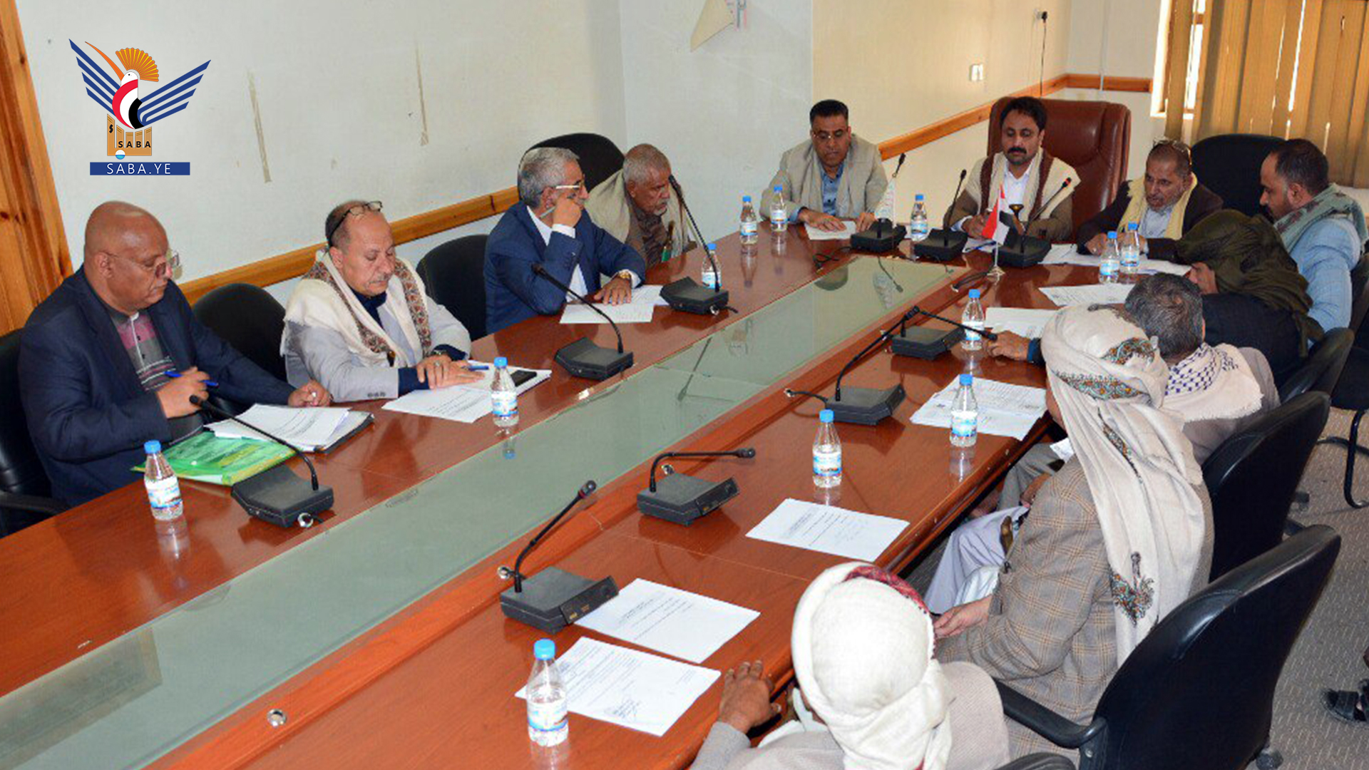 Generalsekretär des lokalen Rates der Provinz von Sanaa diskutiert die Prioritäten der Arbeit im neuen Distrikt von Sana’a