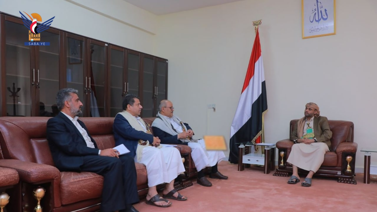   Le président Al-Mashat souligne l'importance de la réhabilitation et de la formation des dirigeants des autorités locales