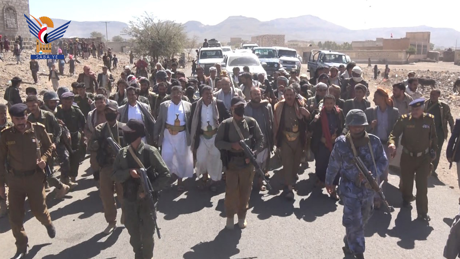 Mohammad Ali Al-Houthi betreut den Abschluss von drei Mordfällen in Dawran, Dhamar