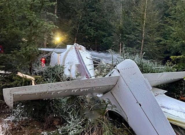 Seaplane accident kills three in Western Australia Seaplane accident kills three in Western Australia