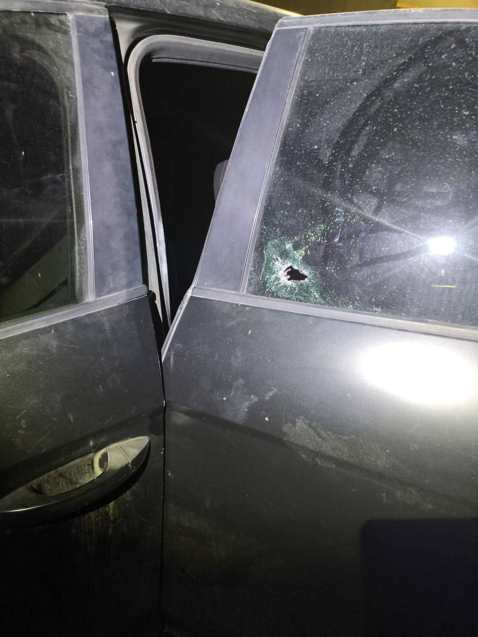Trois colons ont été blessés par des balles de la résistance palestinienne à Naplouse Trois colons ont été blessés par des balles de la résistance palestinienne à Naplouse