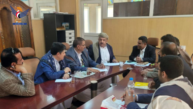 Discussion du degré de mise en œuvre des projets d'eau en milieu rural à Amran Discussion du degré de mise en œuvre des projets d'eau en milieu rural à Amran