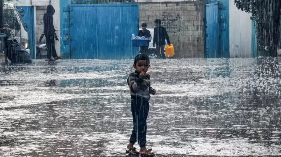 Euro-Mediterranean: Zionist enemy increases Gaza's suffering by preventing winter clothes entry & blankets Euro-Mediterranean: Zionist enemy increases Gaza's suffering by preventing winter clothes entry & blankets