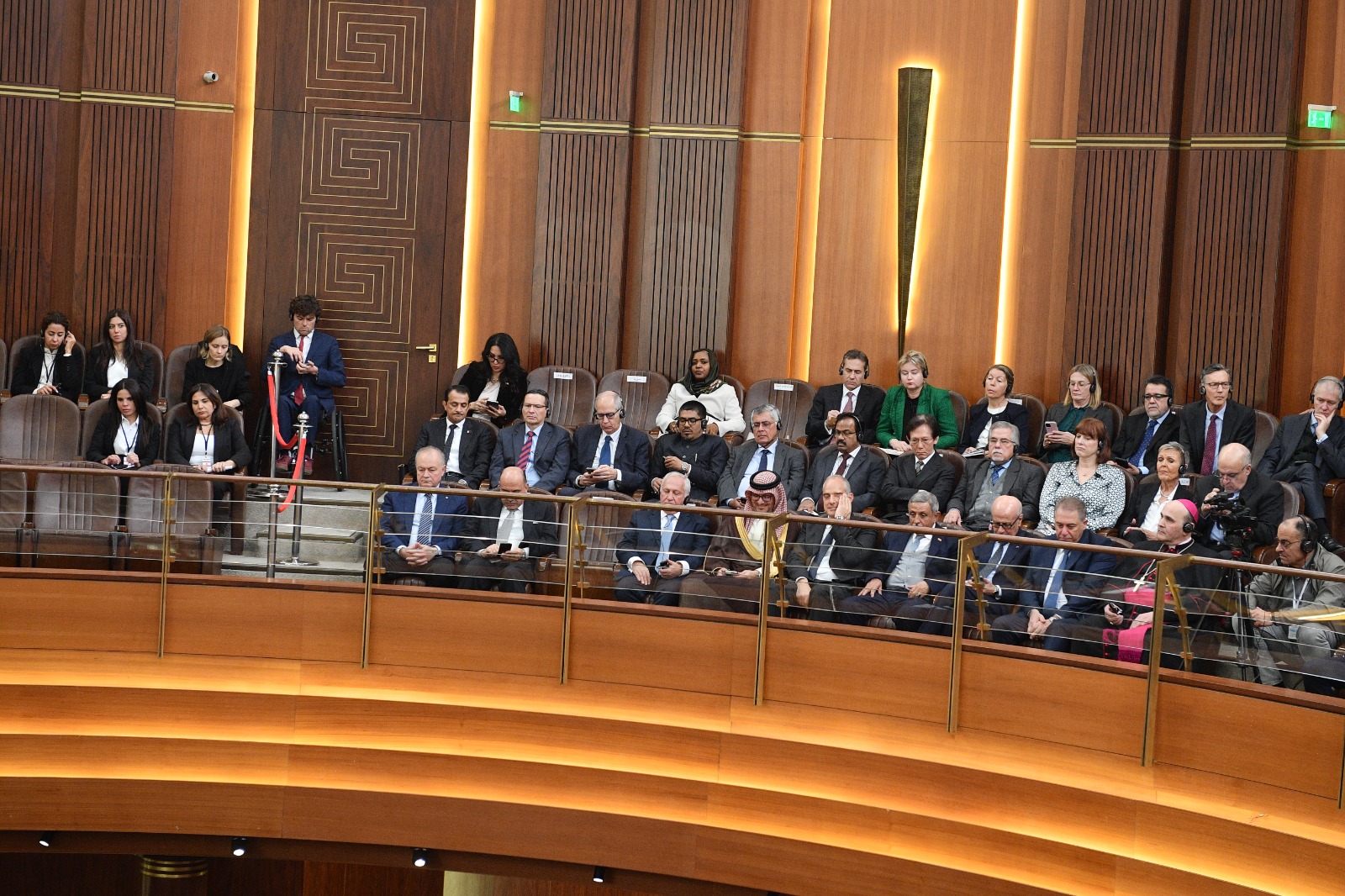 UN coordinator in Lebanon congratulates General Aoun on his election as president UN coordinator in Lebanon congratulates General Aoun on his election as president