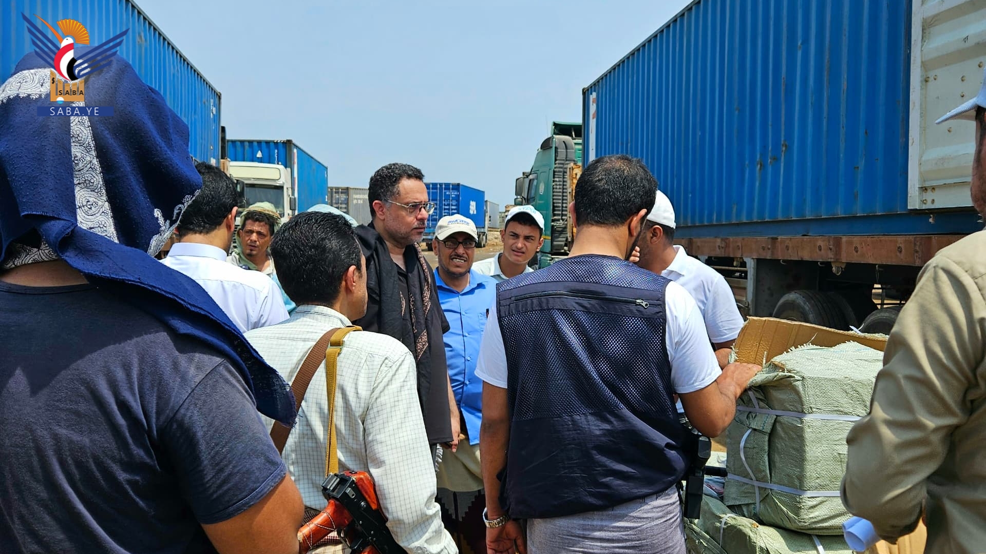 Head of Customs Authority inspects workflow at Hodeida, Salif ports Head of Customs Authority inspects workflow at Hodeida, Salif ports