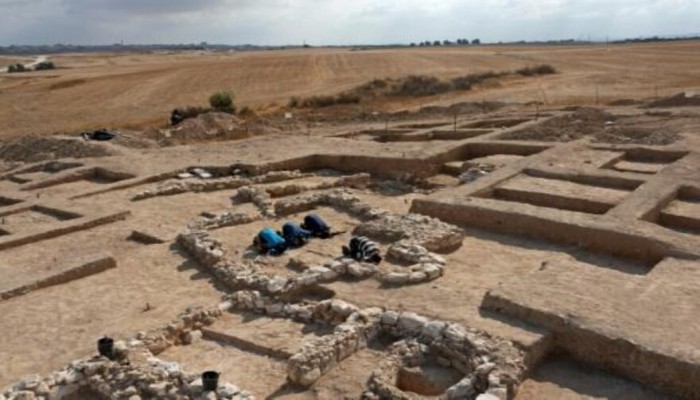 العثور على بقايا مسجد من الحقبة الاولى للإسلام في النقب المحتل