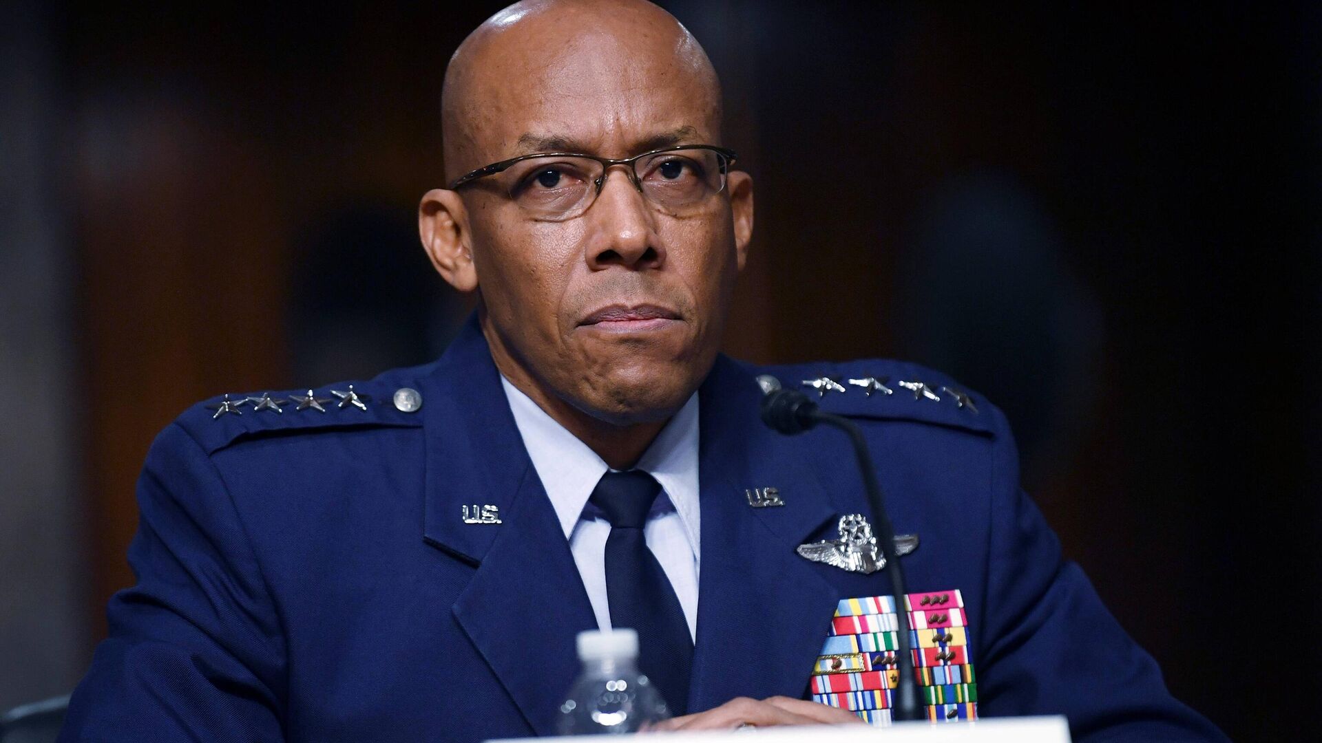 Trump dismisses US armys chief of staff