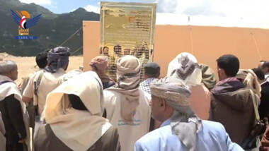 Leaders of Ministry of Fisheries Visit shrine of martyr leader in Saada