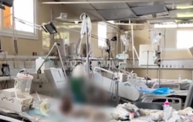 Sept Palestiniens tués et 14 autres blessés par des tireurs d'élite ennemis à proximité du complexe médical Nasser