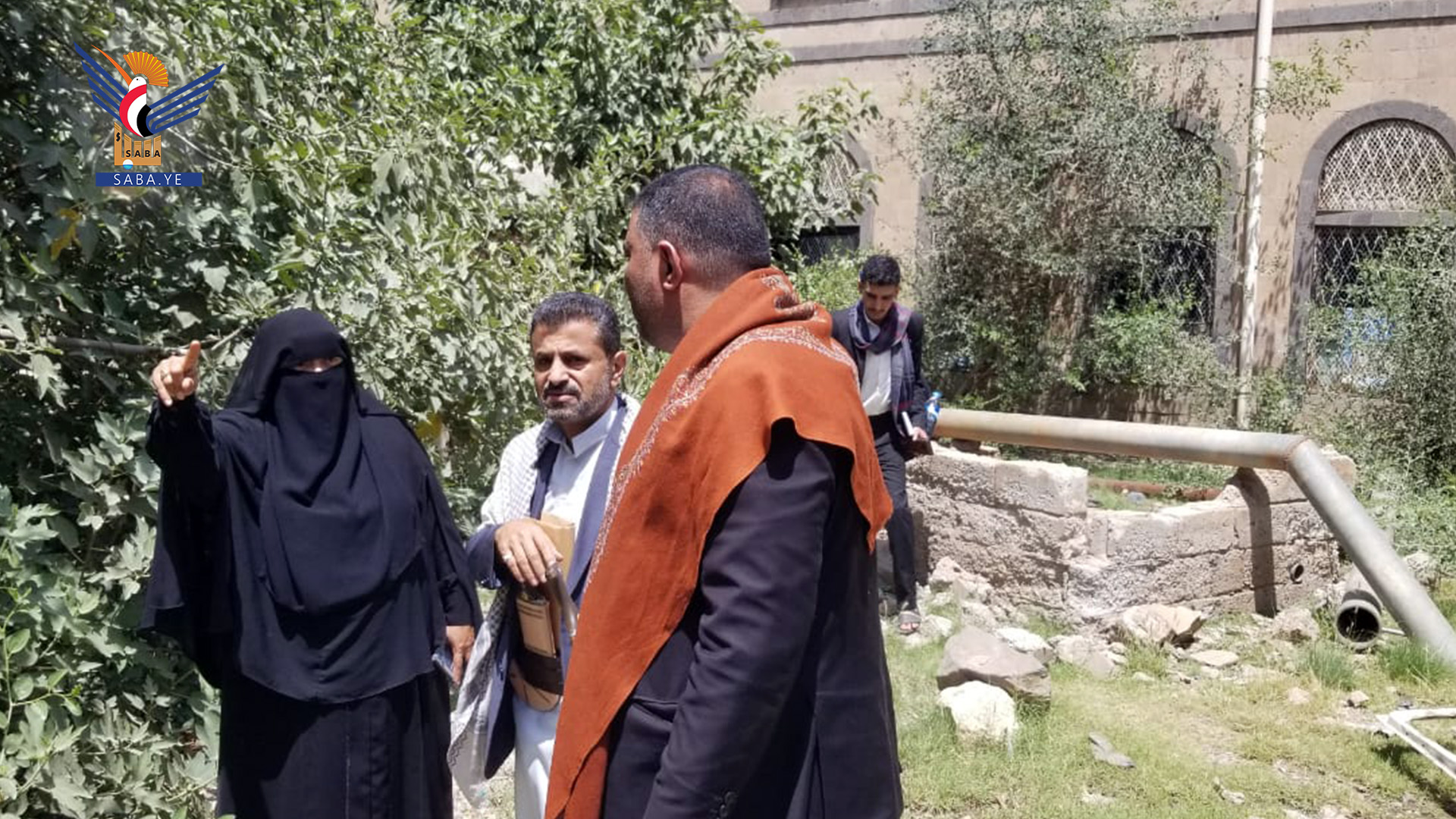 وكيل أمانة العاصمة يطلع على احتياجات آبار المياه في السبعين وآزال