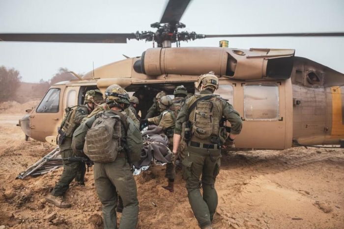 Zionist enemy army admits death of two soldiers in battles of Gaza Strip 