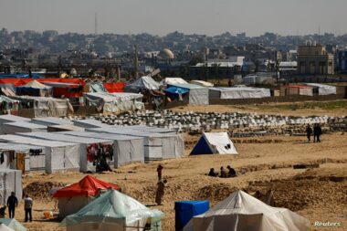Warnungen: Der zionistische Feind würde eine humanitäre Katastrophe und ein globales Massaker begehen , wenn er in die Stadt Rafah einmarschieren würde