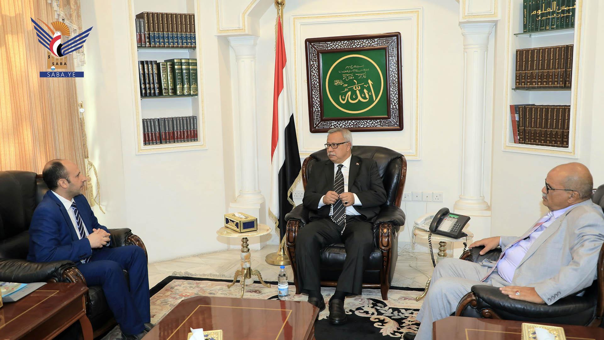 الدكتور بن حبتور يلتقي رئيس الجامعة اليمنية الأردنية