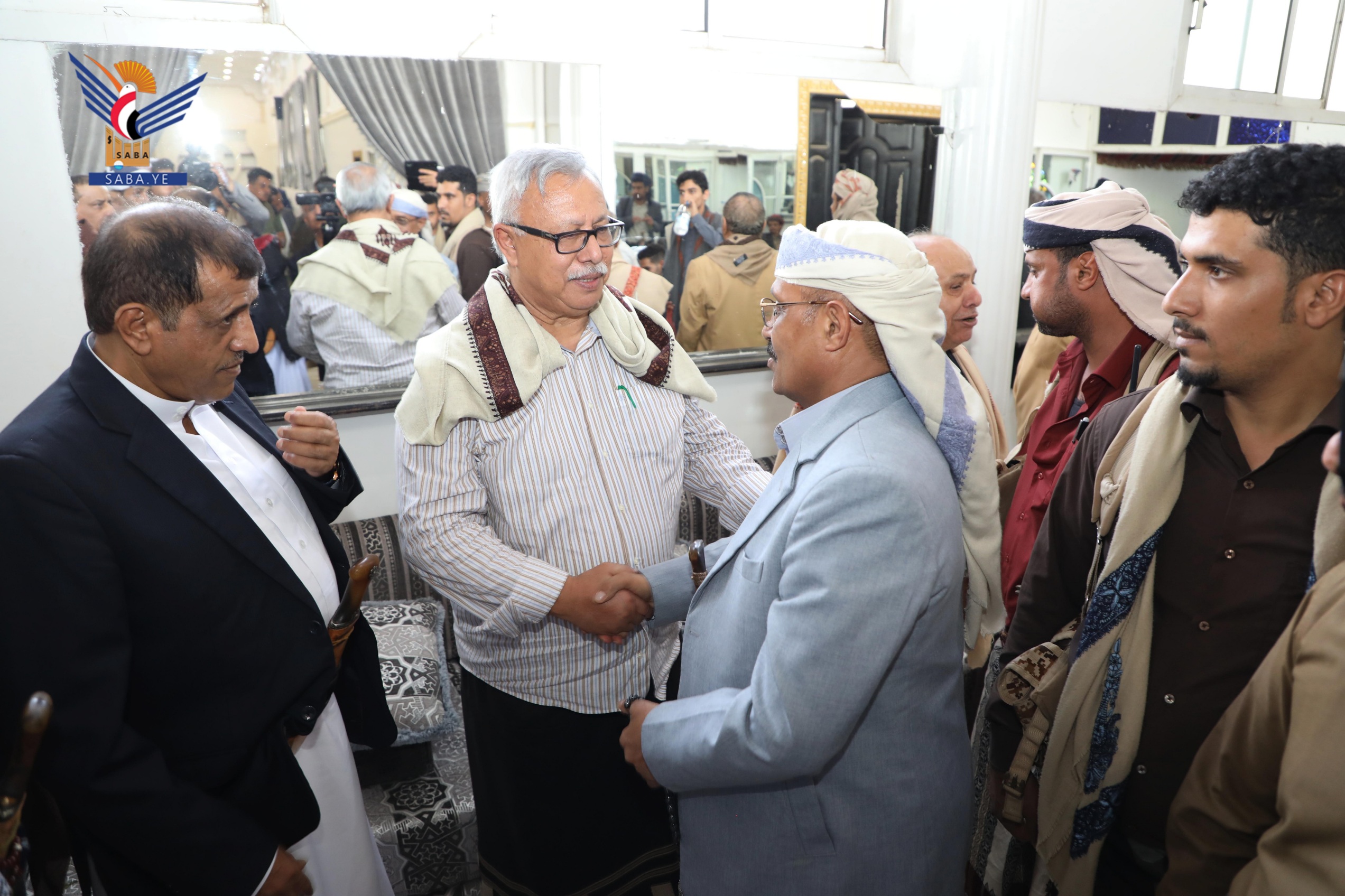 Ibn Habtoor, Al-Awlaki & Al-Ahwal receive mourners on unionist fighter death Ahmed Musaed Hussein