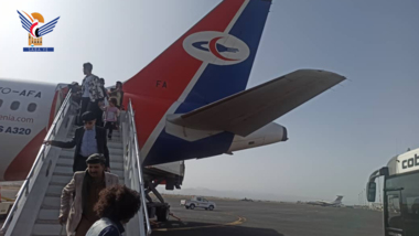  553 passagers sont arrivés, ont quitté l'aéroport international de Sana'a