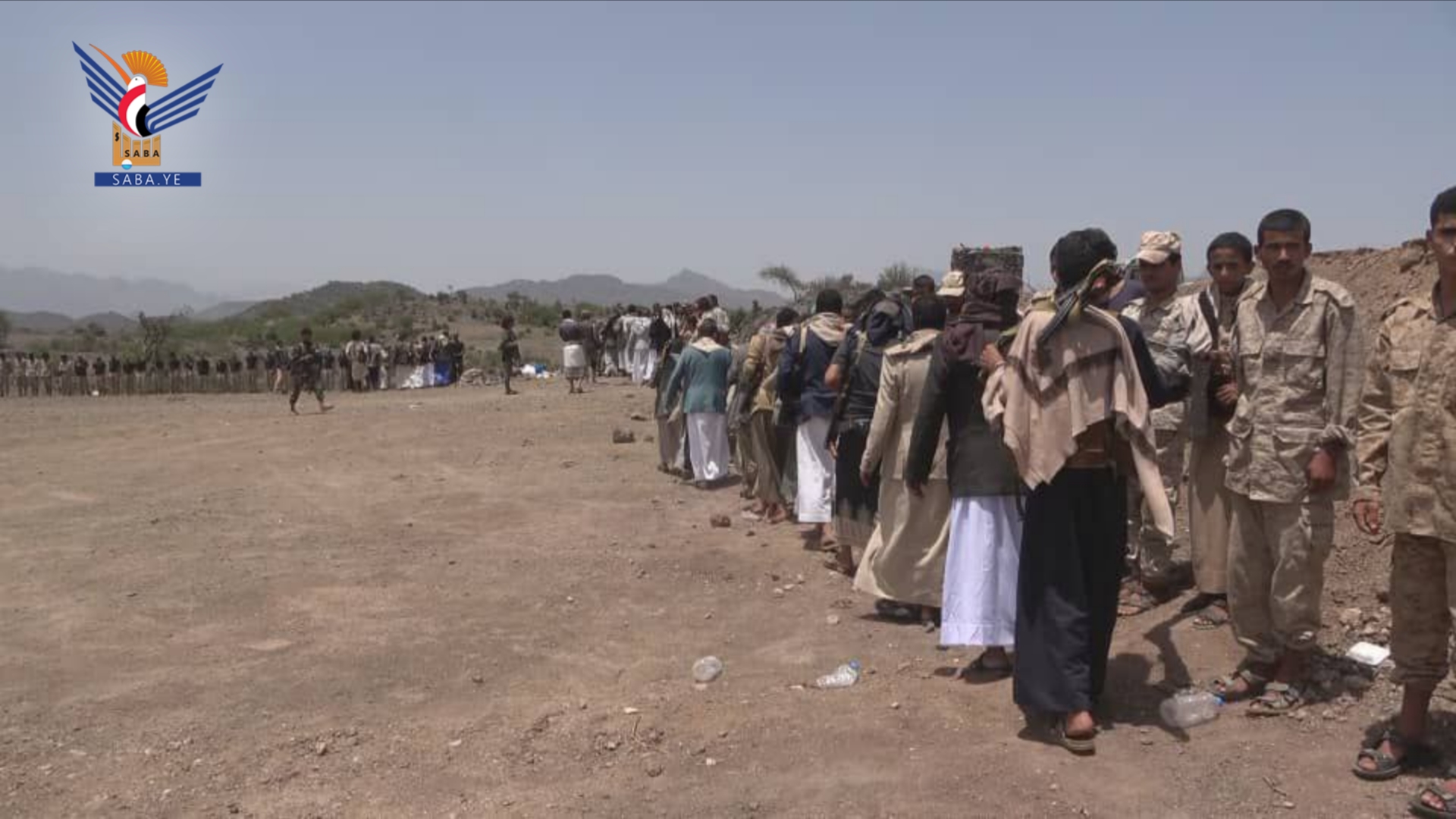 تعز .. زيارات عيدية للمرابطين في الجبهات
