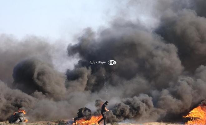 Heridos por balas del enemigo sionista al este de Gaza
