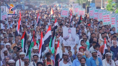 Hodeida hosts 'Our operations continue' rallies