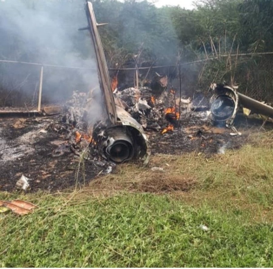 تحطم طائرة عسكرية في فنزويلا ونجاة طياريها