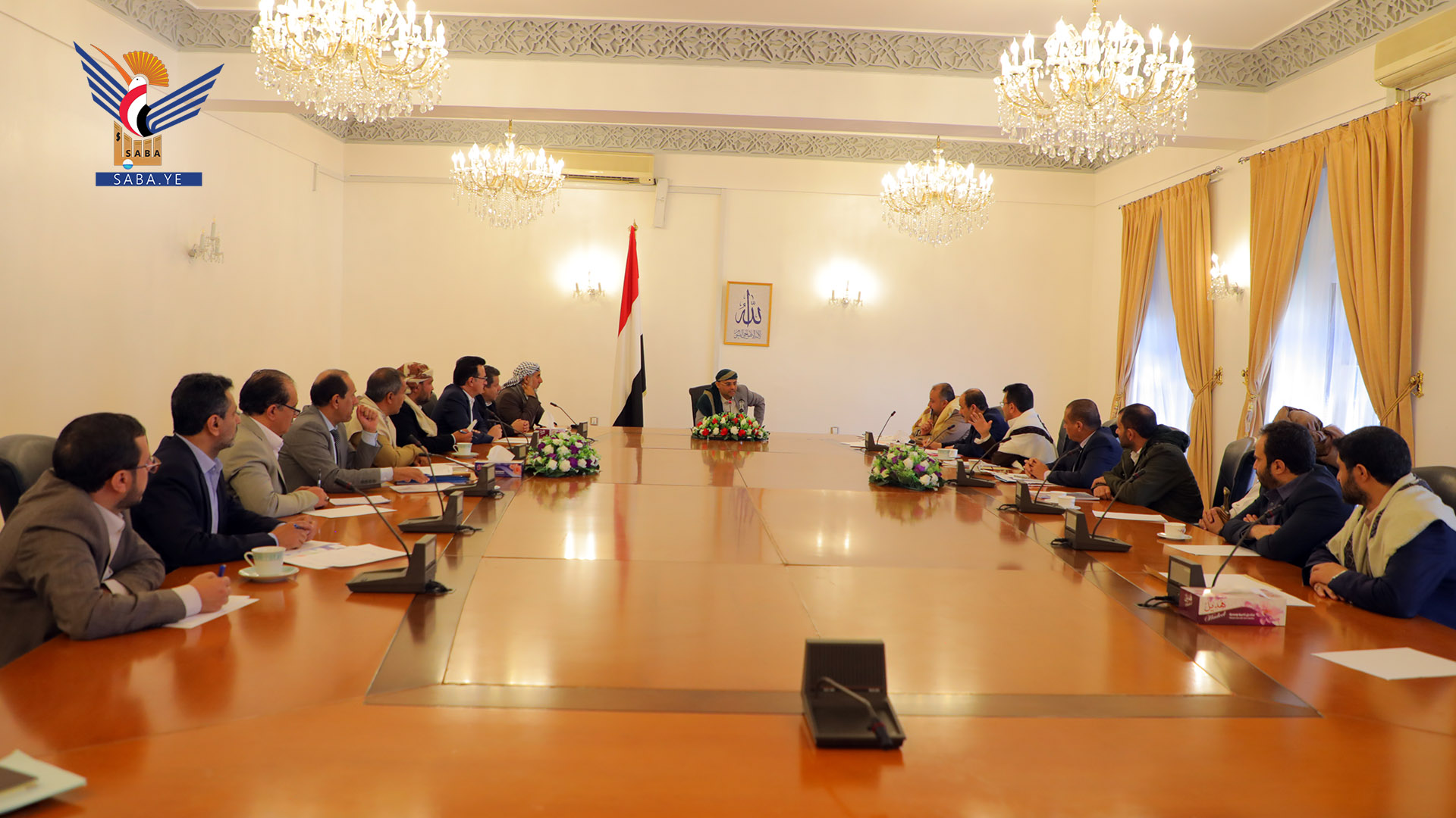 الرئيس المشاط يرأس اجتماعاً بقطاع الخدمات والتكافل الاجتماعي الرئيس المشاط يرأس اجتماعاً بقطاع الخدمات والتكافل الاجتماعي