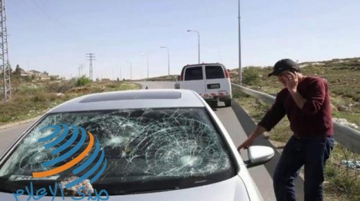 Zionist settlers attack vehicle in northern Jordan Valley