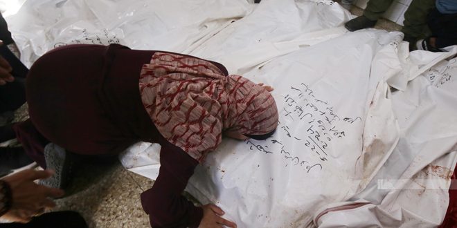 Des dizaines de Palestiniens seront témoins des bombardements sionistes sur la bande de Gaza Des dizaines de Palestiniens seront témoins des bombardements sionistes sur la bande de Gaza