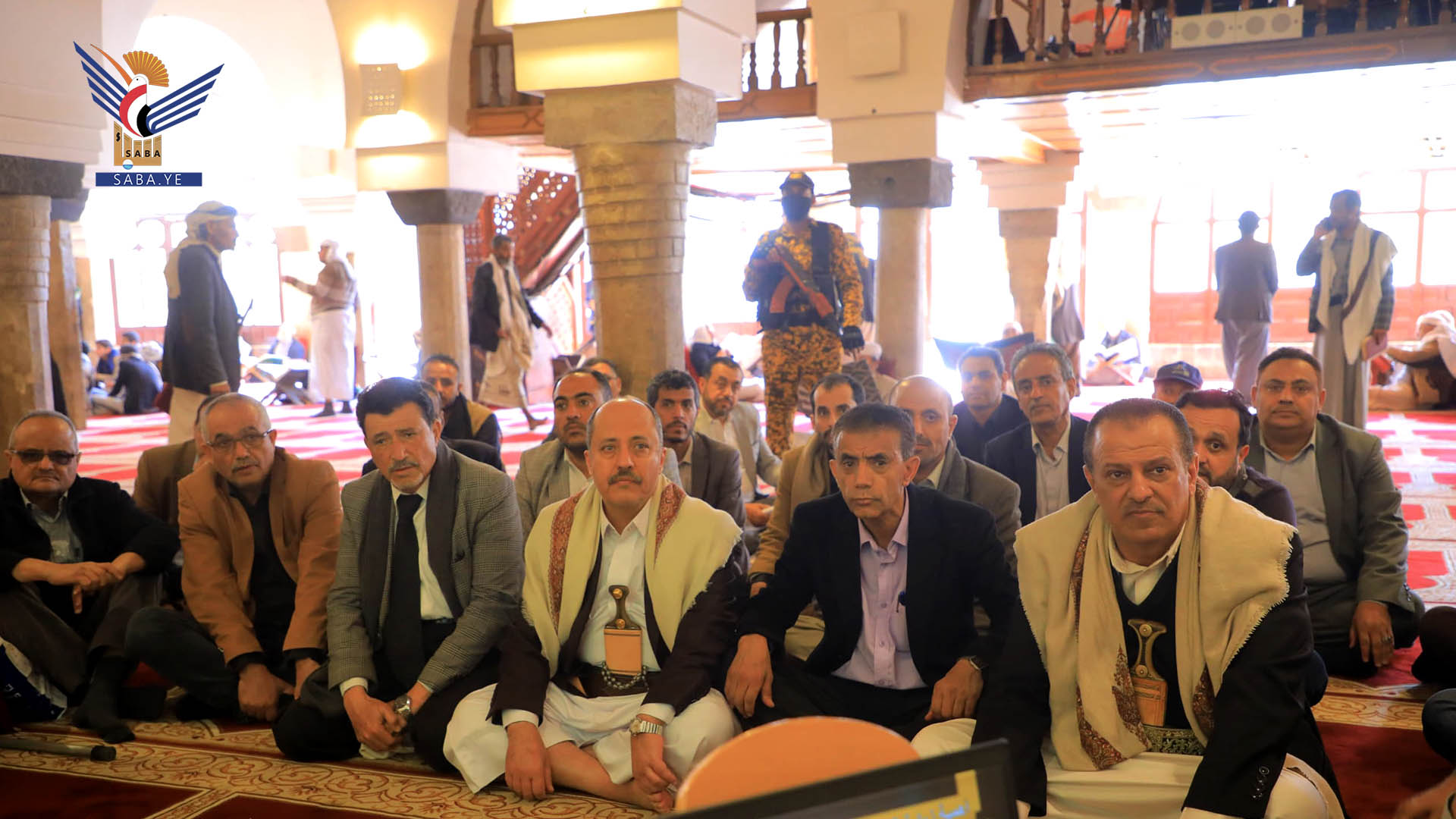 Leaders of Ministry of Economy, Industry, its affiliated parties visit Great Mosque Leaders of Ministry of Economy, Industry, its affiliated parties visit Great Mosque