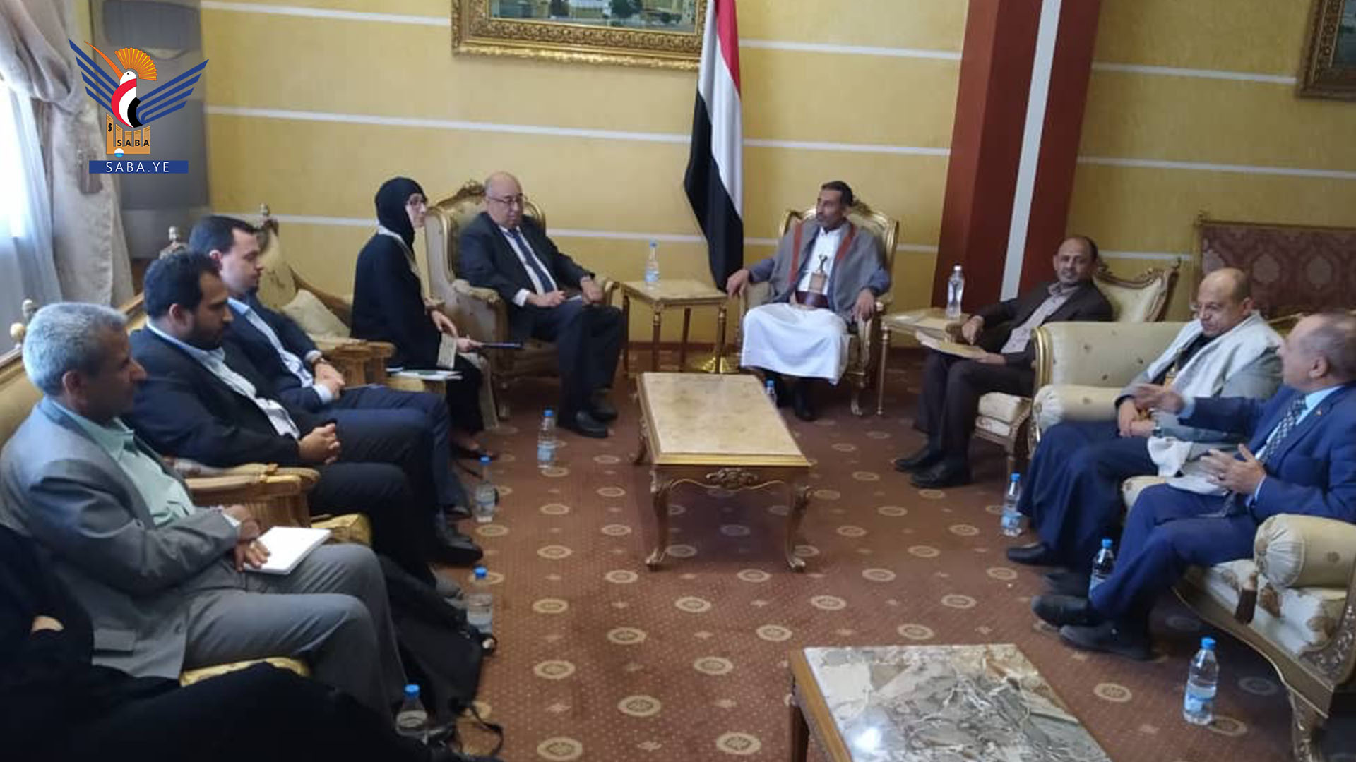 نائب وزير التربية يلتقي مدير مكتب اليونسكو نائب وزير التربية يلتقي مدير مكتب اليونسكو