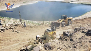 Le programme national d'irrigation achève l'entretien d'un barrage dans le district de Khawlan, gouvernorat de Sanaa