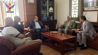 تفقد مستوى الانضباط الوظيفي في وزارة الاقتصاد والصناعة