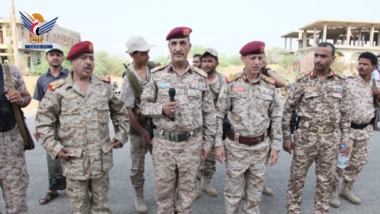 Head of Human Resources Authority visits Almoravids on Haradh front
