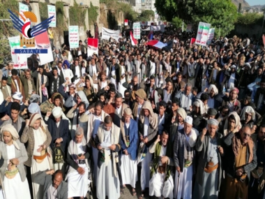 مسيرة حاشدة في مدينة إب تندد بالحصار وتخاذل الأمم المتحدة