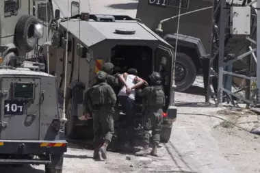 العدو الصهيوني يفرج عن 11 طالبًا فلسطينيا من الثانوية العامة بعد انتهاء امتحانهم