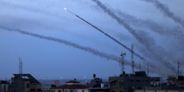 Palestinian resistance fires missiles at Gaza vicinity settlements