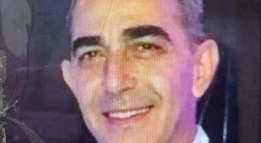 أطباء بلا حدود تنعي الطبيب حسام اللولو استشهد في قصف جوي على دير البلح