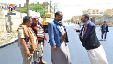 Abschluss der Restaurierung und Asphaltierung der Straßen im Viertel Mohandeseen im Zentrum der Provinz Sana'a