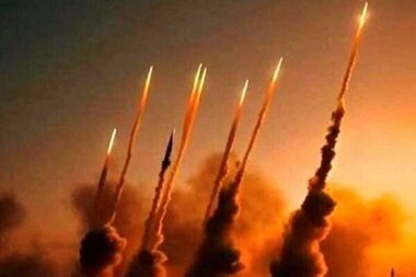 إيران تبدأ في الرد على العدوان الصهيوني بإطلاق مئات الصواريخ إلى الأراضي المحتلة