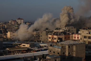Zionist army upsurges bombing on Gaza, leaves more martyrs, casualties