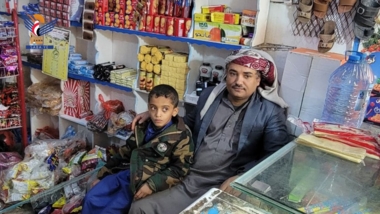 وزارة الثقافة والسياحة تكرم المواطن صلاح مجاهد