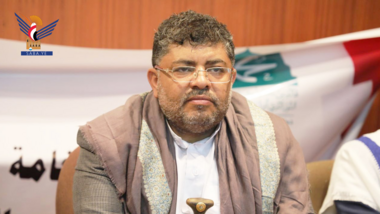 محمد علي الحوثي يرفع برقية تهنئة لرئيس المجلس السياسي الأعلى بحلول عيد الفطر