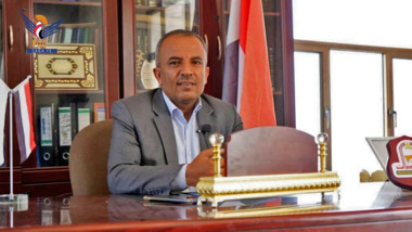 Minister of Civil Service congratulates revolution leader 