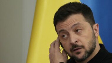 After meeting with Trump .. Zelensky: Ukraine must move to talks with Russia