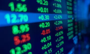الأسواق الأوروبية ترتفع بعد قرار قضائي بوقف الرسوم الجمركية الأميركية