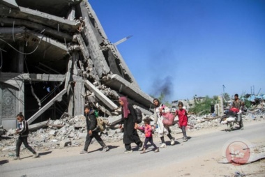 Der 429. Tag der Aggression: Dutzende Märtyrer und die Bombardierung der Zelte der Vertriebenen in Khan Yunis und Deir al-Balah