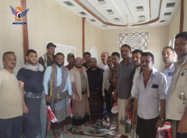 Examen des conditions des pêcheurs à Al-Lahiya et Kamran à Al-Hodeida