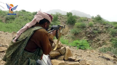 Symbolic maneuver by Popular Mobilization Units in Al-Sukhnah District in Hodeida