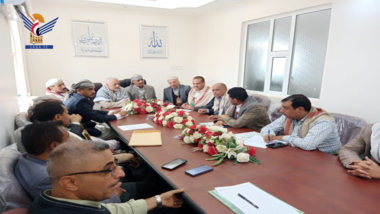 Une réunion à Taiz examine le plan de l'aéroport international de Taiz et son plan de réhabilitation
