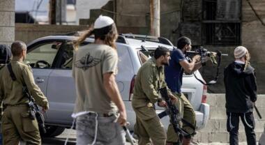 Injuries in clashes with enemy forces and settlers south of Nablus