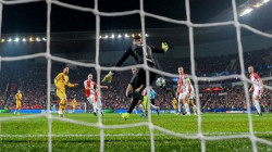  فوز برشلونة و ليفربول و تشيلسي في دوري أبطال أوروبا لكرة القدم